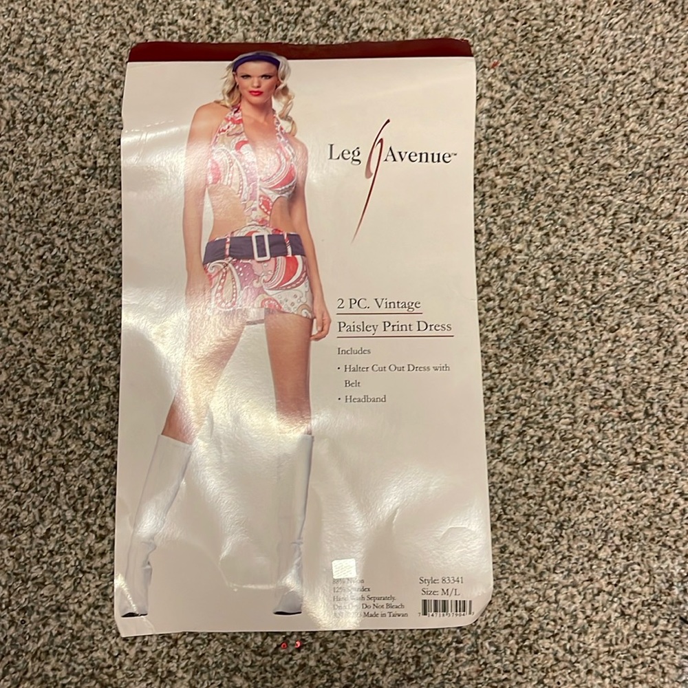 Halloween! Austin Powers! 60s! Costume new never worn